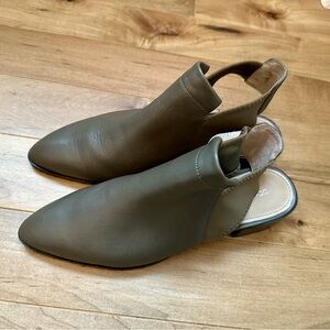 Beautiful Grey/Green Sling back Leather Mules - size 8